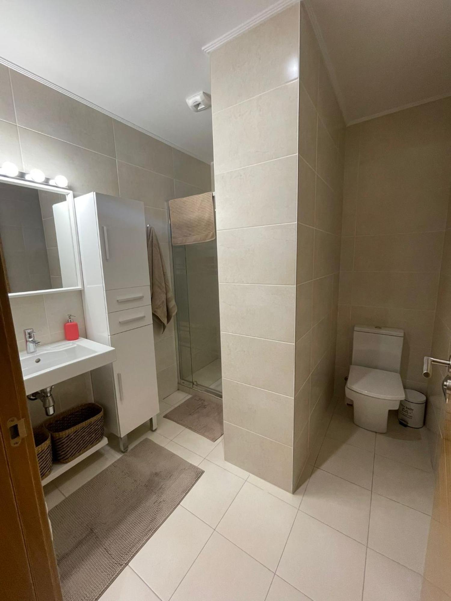 Modern Bilbao Apartment บารากัลโด ภายนอก รูปภาพ