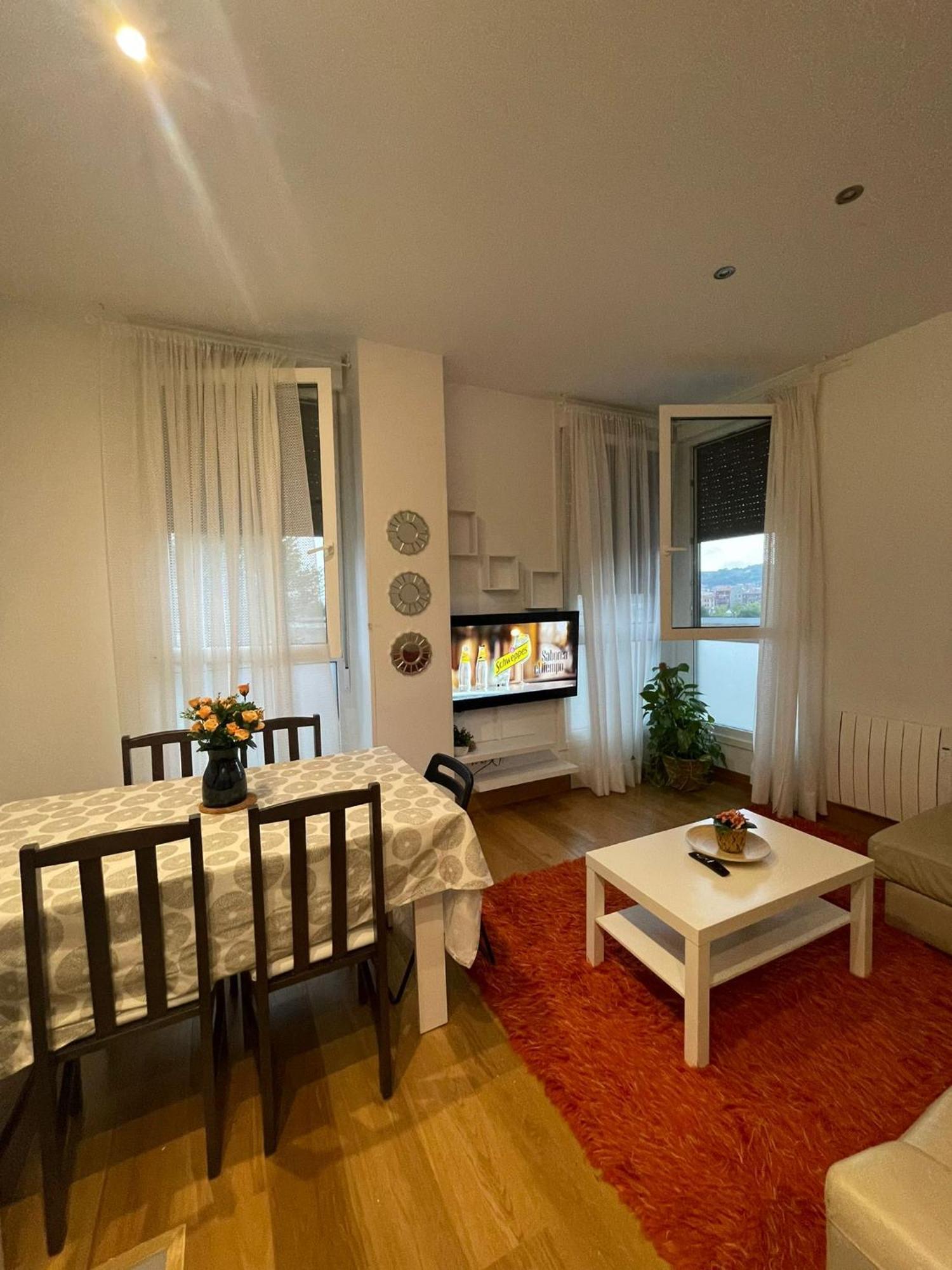 Modern Bilbao Apartment บารากัลโด ภายนอก รูปภาพ